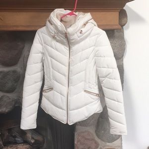 Zara white coat 🧥